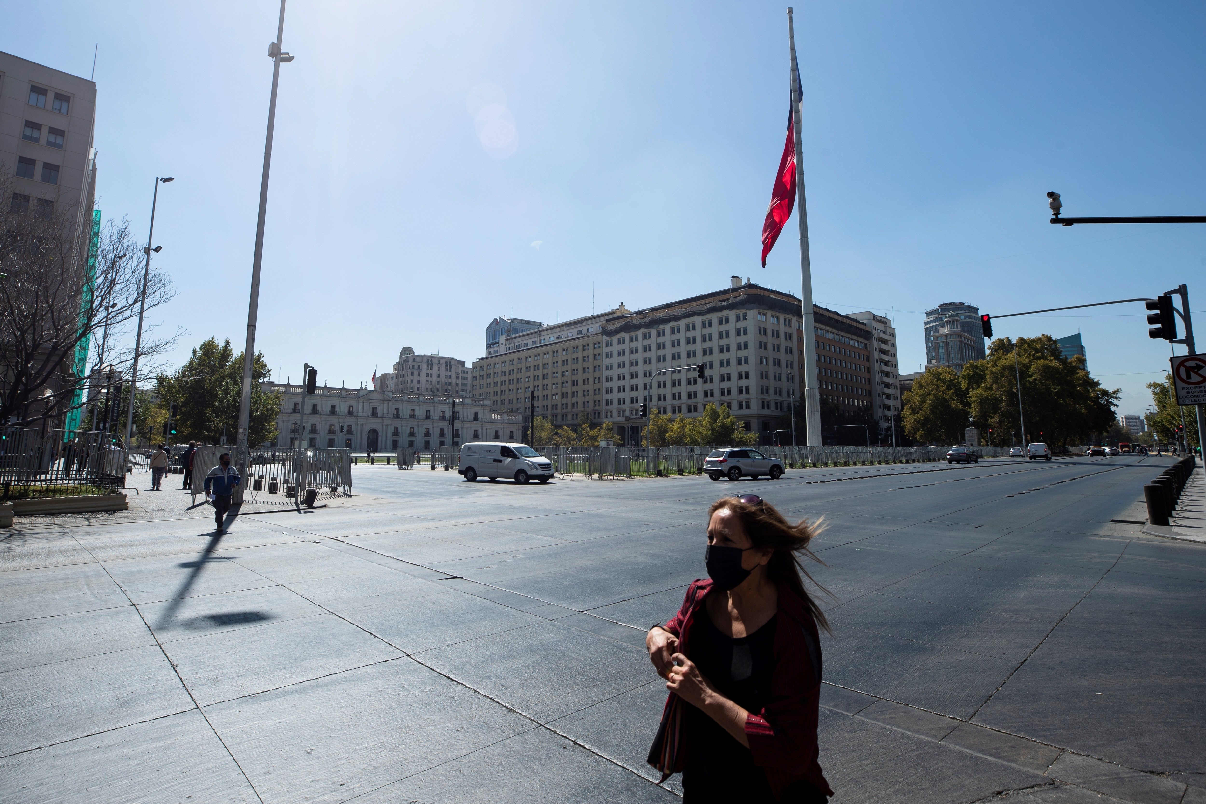 Más de 16 millones de personas amanecieron confinadas en Chile nuevamente por el Covid-19