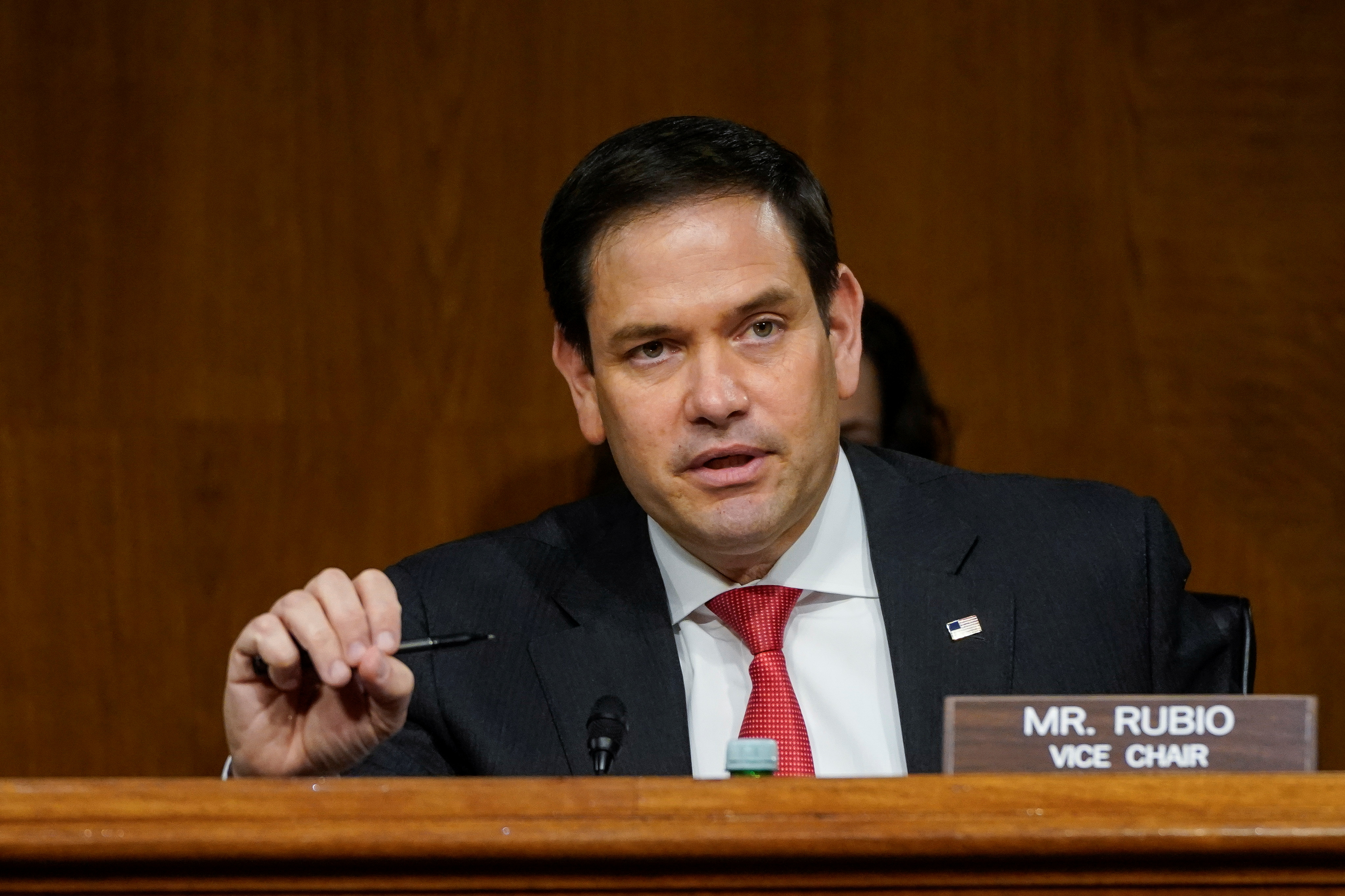 Marco Rubio consideró alarmante la política antidrogas y la postura de Petro hacia EEUU