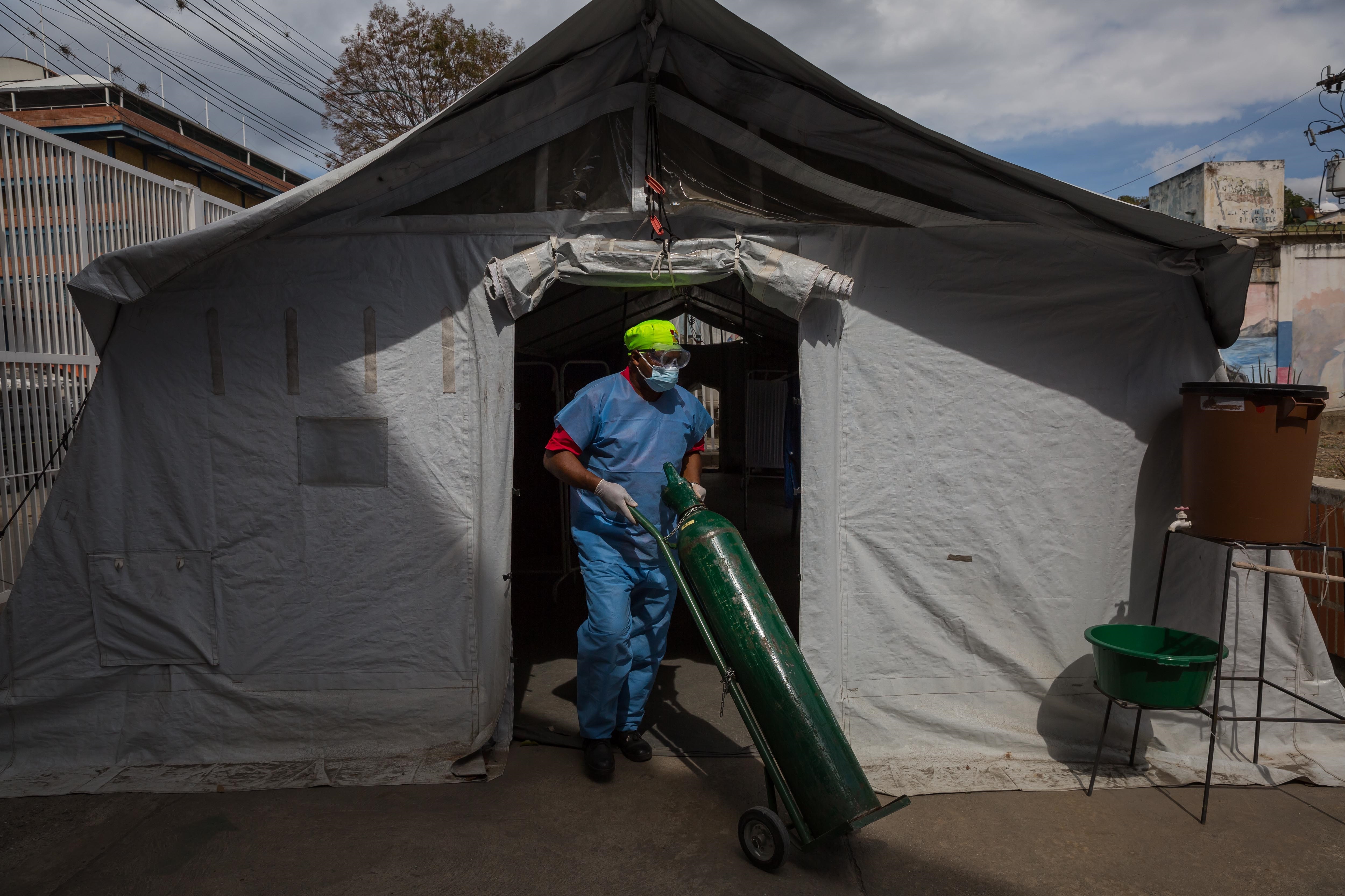 Venezuela roza los 175 mil casos ante un Covid-19 que no descansa