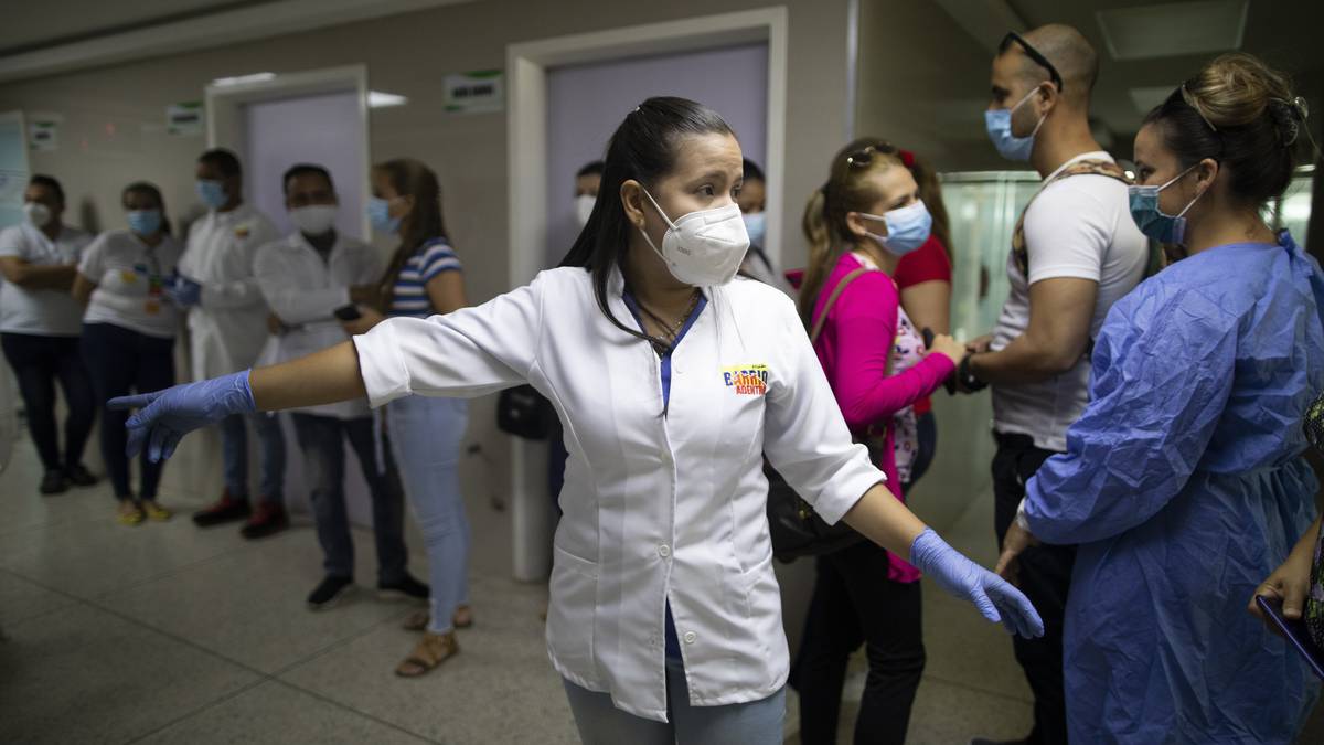 AN legítima debatió sobre el incremento del Covid-19 y las criminales políticas de salud del régimen de Maduro