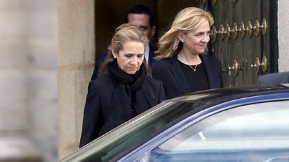 Escándalo en España: Las hermanas del rey Felipe VI se vacunaron en Abu Dhabi