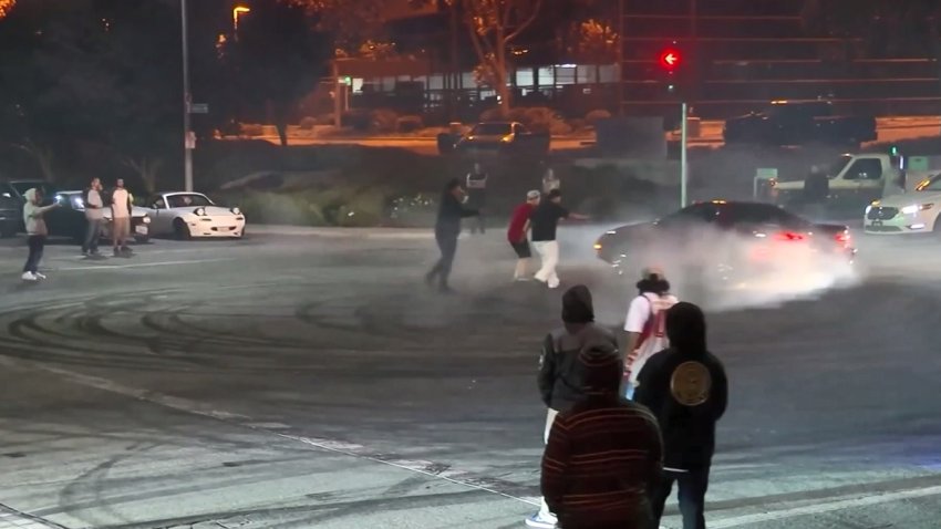 En Fort Worth multarán a quienes sean espectadores de carreras callejeras