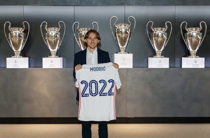 Luka Modric renueva con el Real Madrid hasta 2022