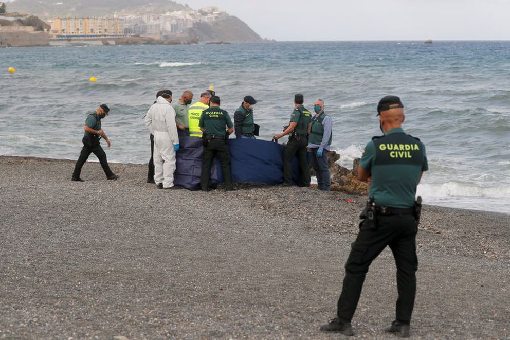 Naufragó un barco de migrantes cerca de las Islas Canarias: Al menos tres muertos y cinco desaparecidos