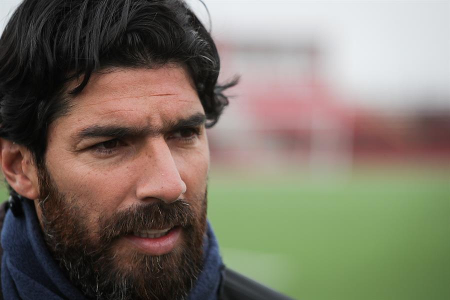 El popular goleador uruguayo Sebastián “El Loco” Abreu anuncia su retiro del fútbol