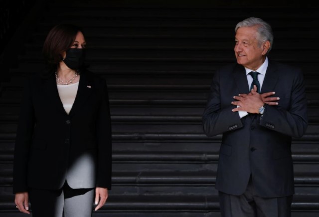 Harris conversó con López Obrador sobre la migración ilegal