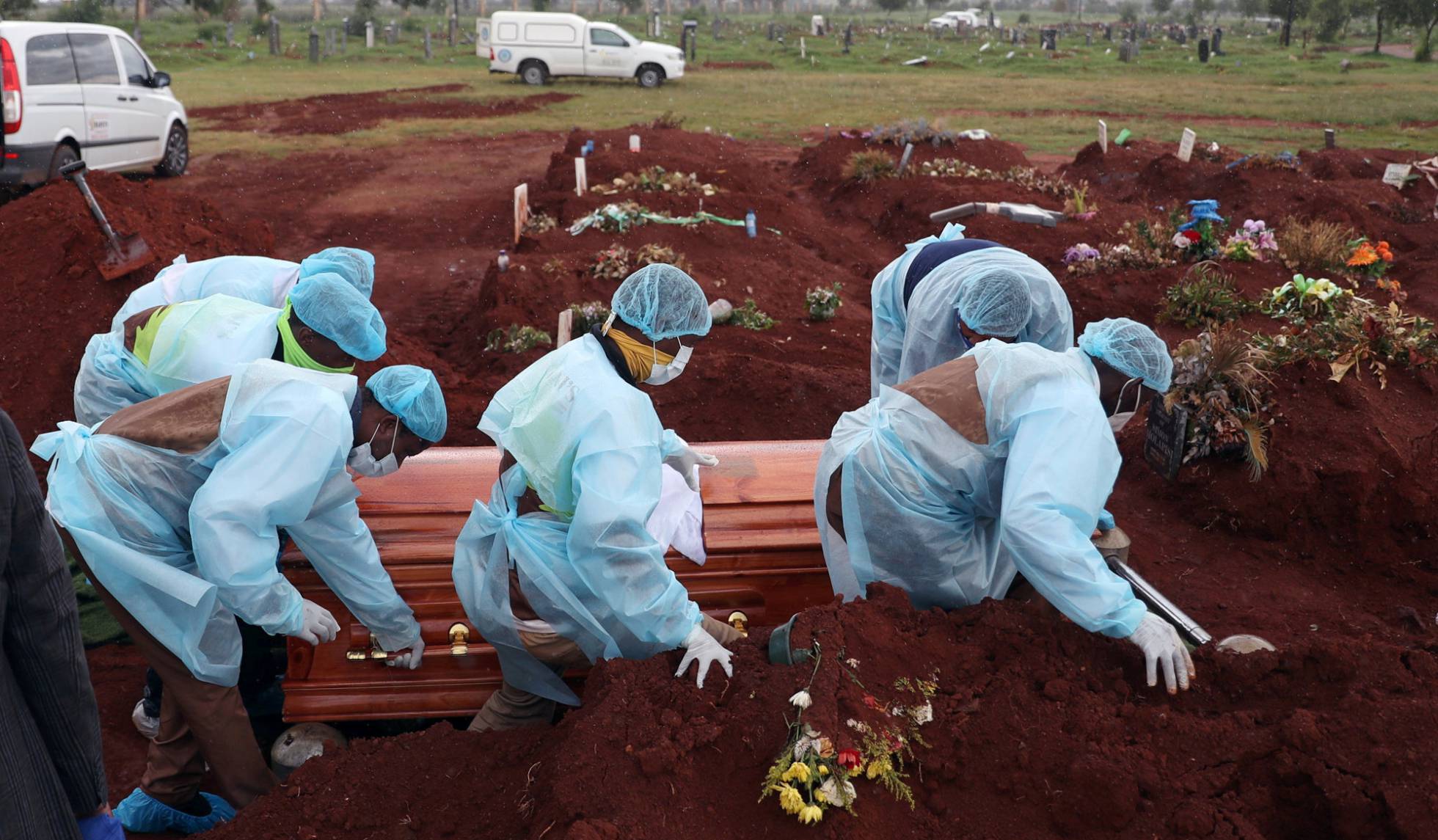 Las muertes por Covid-19 en África aumentan a la espera de más vacunas