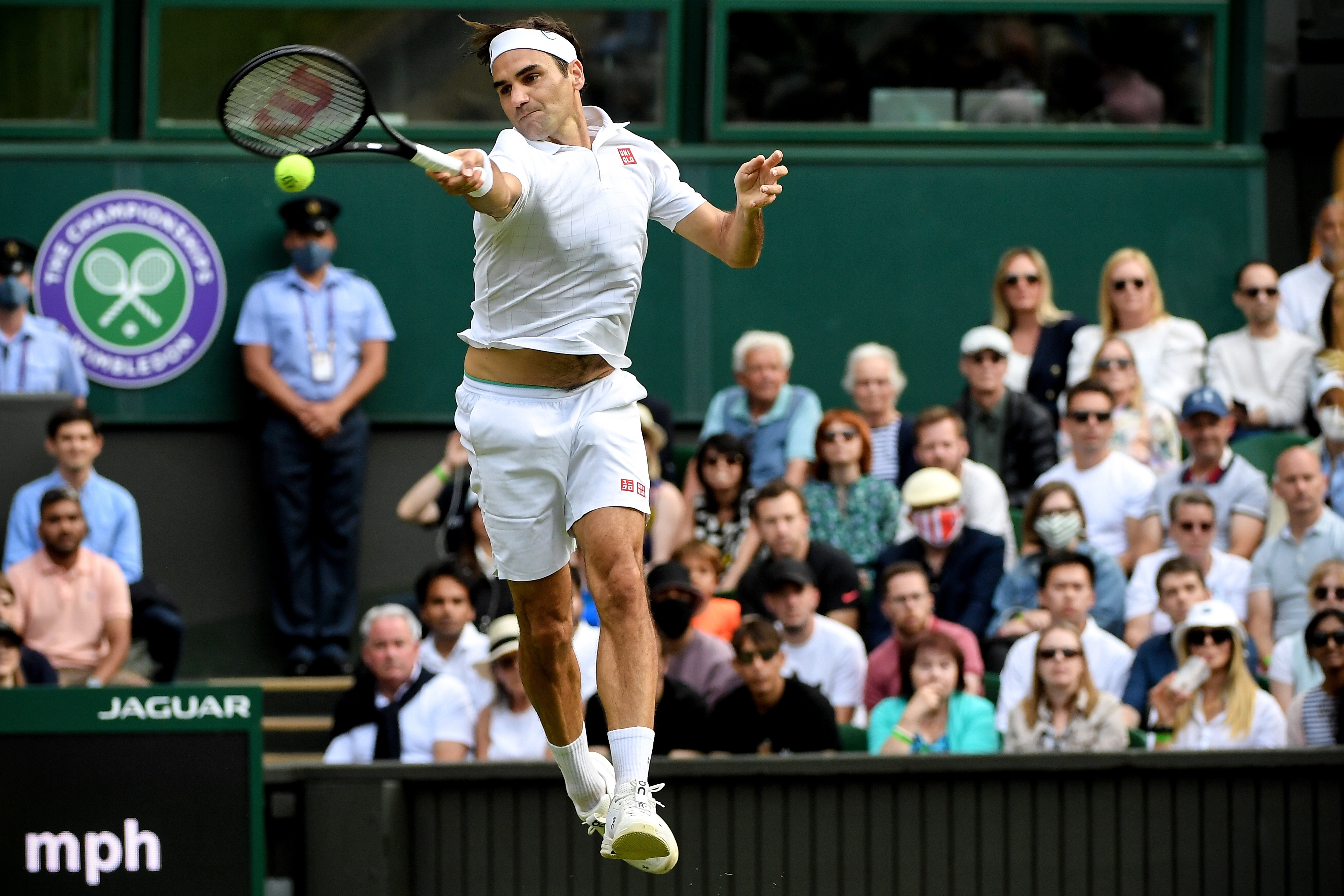 Federer, Barty y Badosa sellaron su pasaje a octavos de Wimbledon