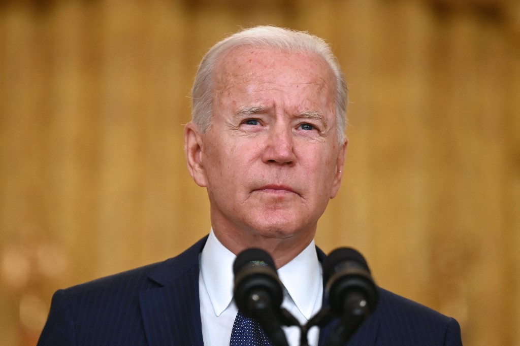 Biden planea convocar una cumbre global para contener la pandemia y aumentar el suministro de vacunas