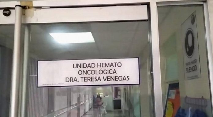 Madres de niños con cáncer se encargan de la limpieza del Hospital de Carabobo