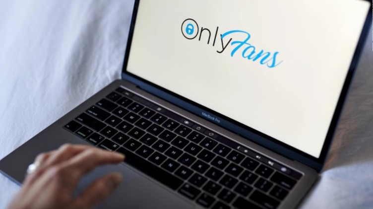 ¿Elecciones calientes? Precandidato a alcaldía en Colombia busca financiar campaña con OnlyFans (VIDEO)