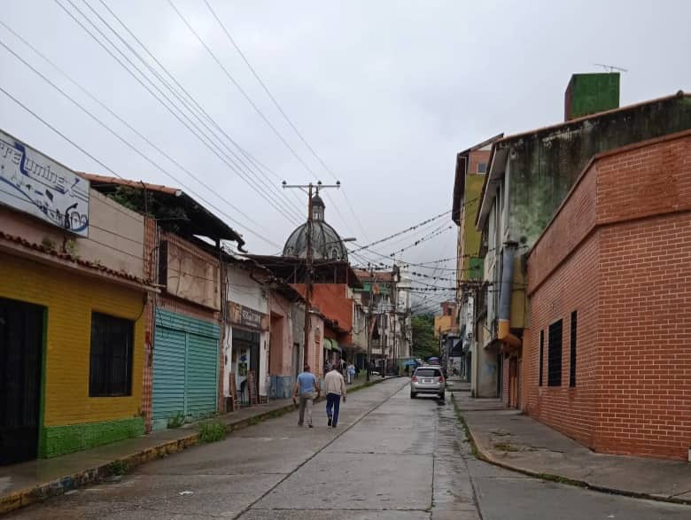 Merideños no ven luz tras nuevo apagón #19Ago