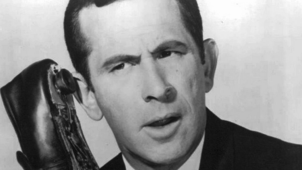 Don Adams, el Superagente 86: De salvar su vida en la Segunda Guerra a convertirse en millonario