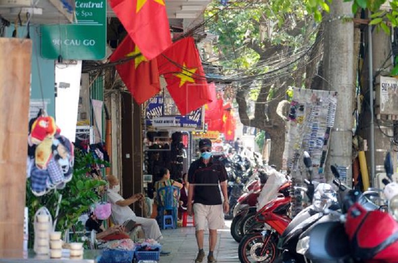 Cinco años de condena deberá pagar un hombre que incumplió la cuarentena en Vietnam