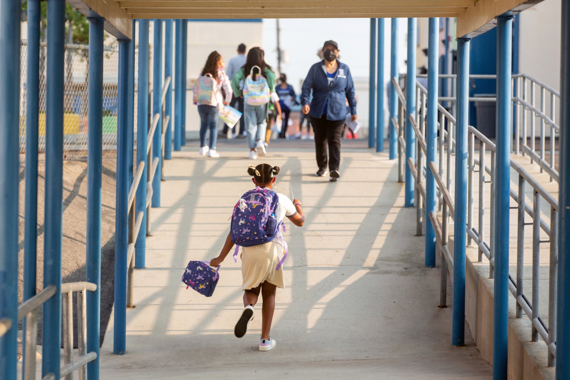 California exigirá la vacuna contra el Covid-19 para estudiantes de las escuelas públicas