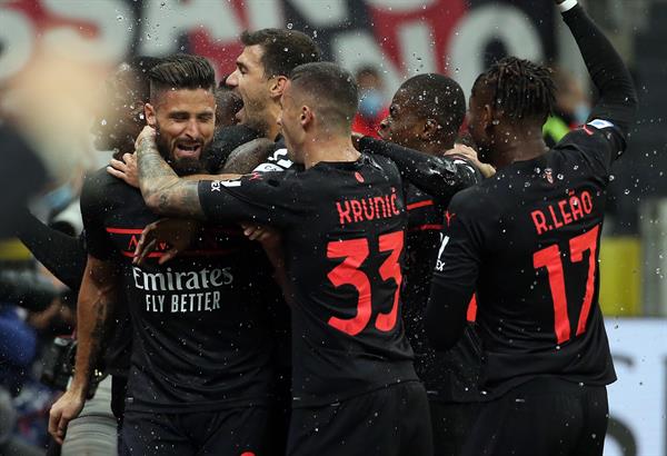 Milan, líder en solitario de la Serie A tras gol de Giroud frente a Torino