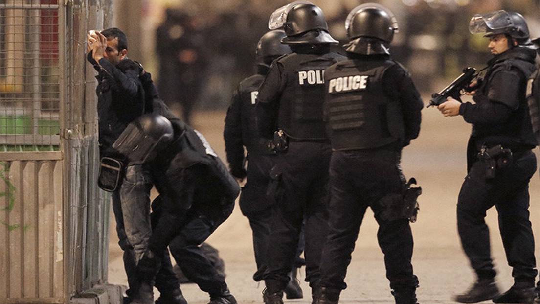 Operación policial en Francia para capturar a un hombre “armado y peligroso” que decapitó a una persona