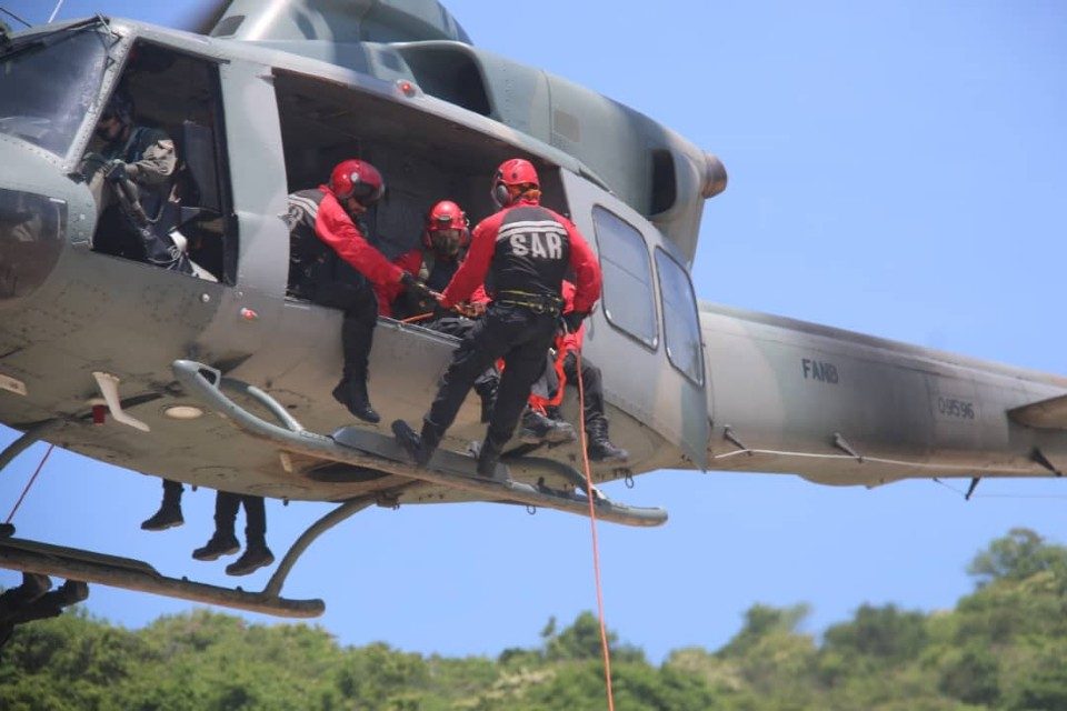 ¿Cuál es el estado de los servicios de búsqueda y salvamento en aguas de Venezuela?