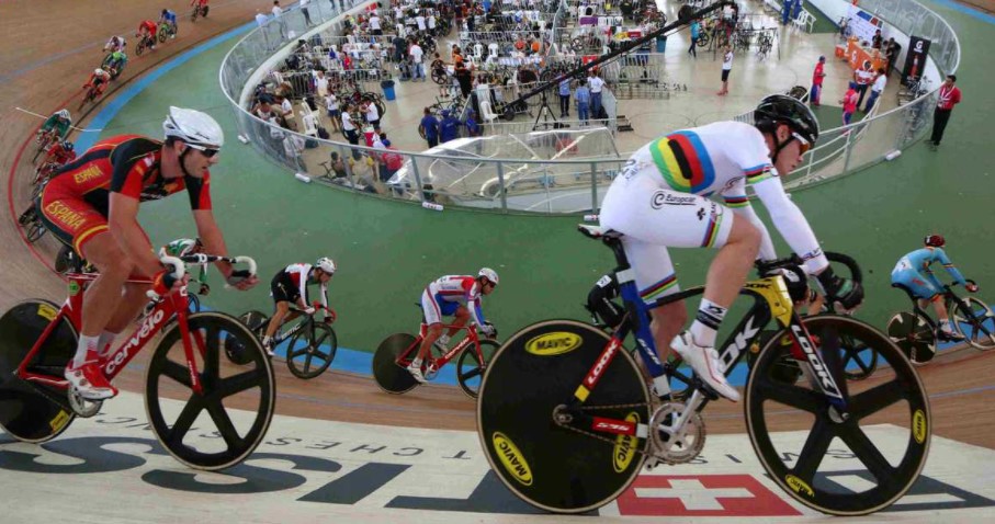 Mundial de Ciclismo en Pista: Robaron bicicletas de corredores italianos tras su participación