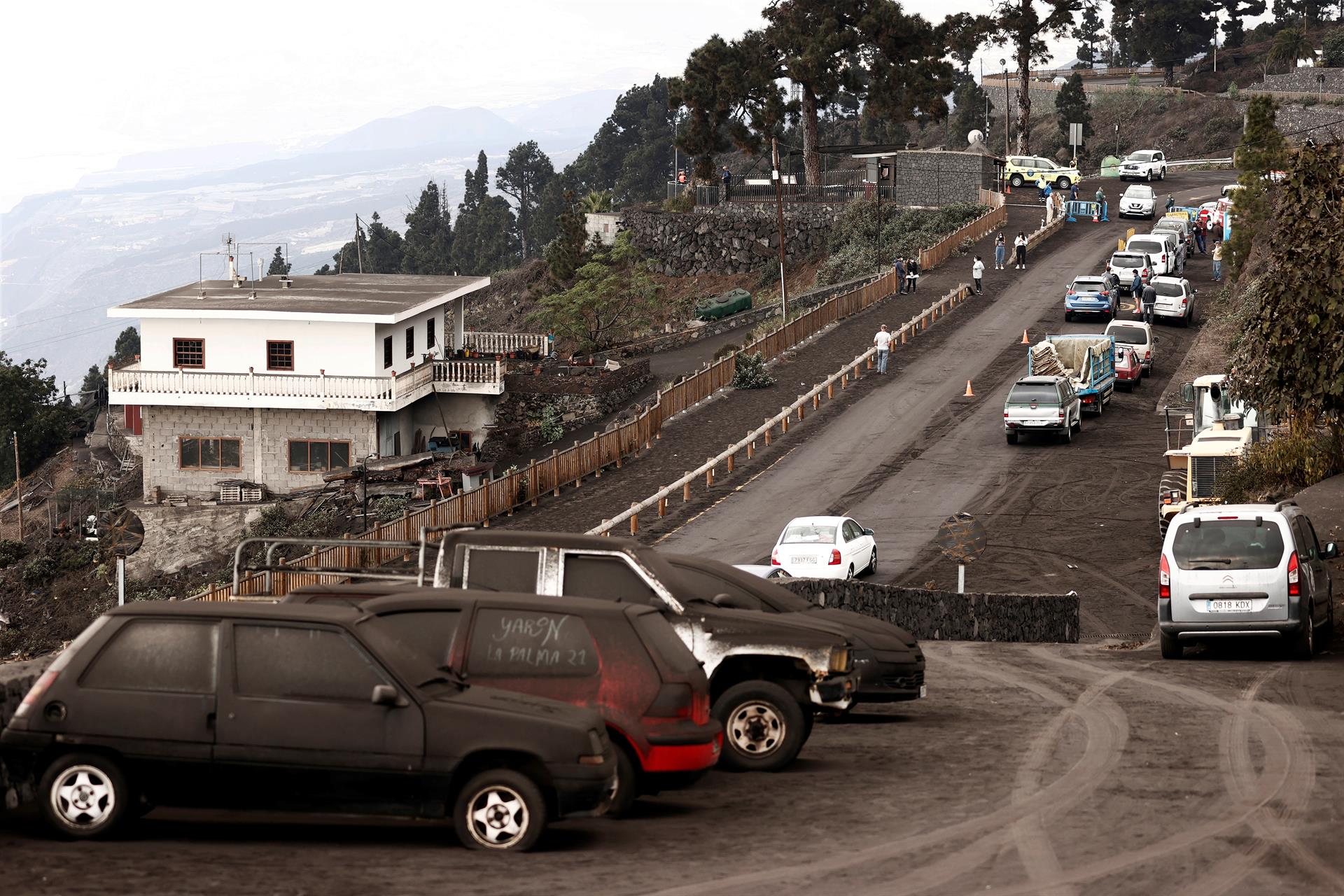 Hallan el cadáver de un hombre en el área de exclusión de La Palma