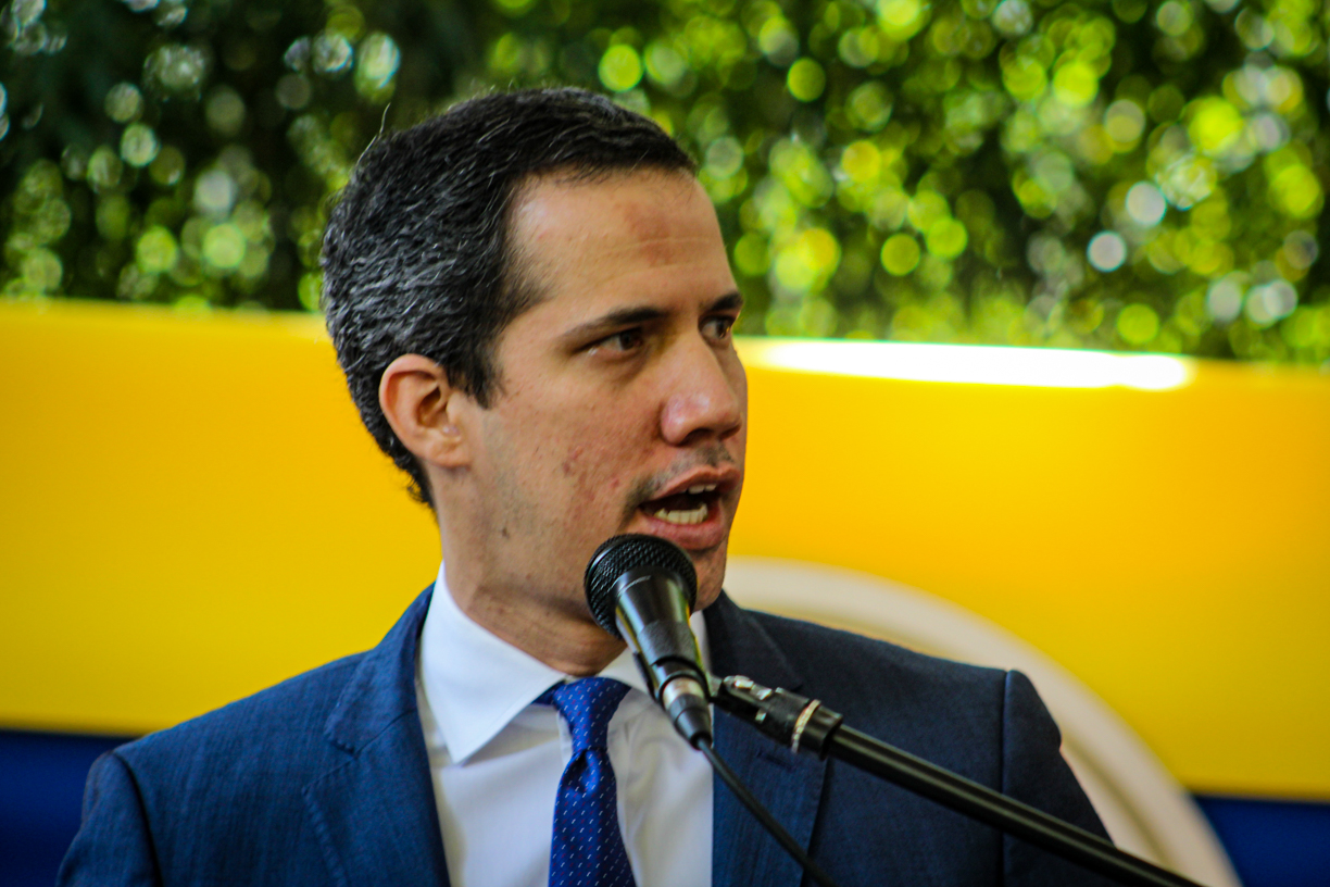 “No claudicaremos”: Guaidó aplaudió continuidad de la AN Legítima y la Presidencia Encargada