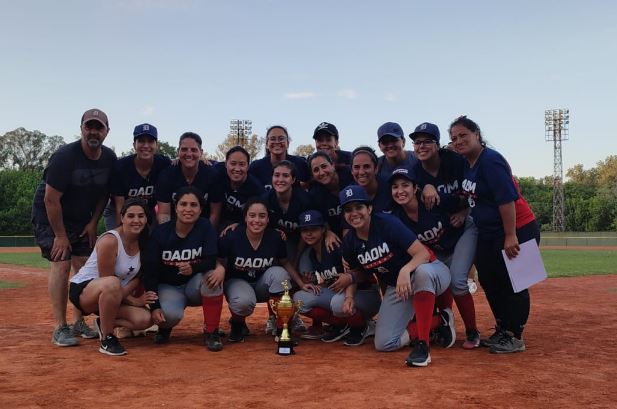 Venezolanas salieron campeonas en campeonato de béisbol en Argentina