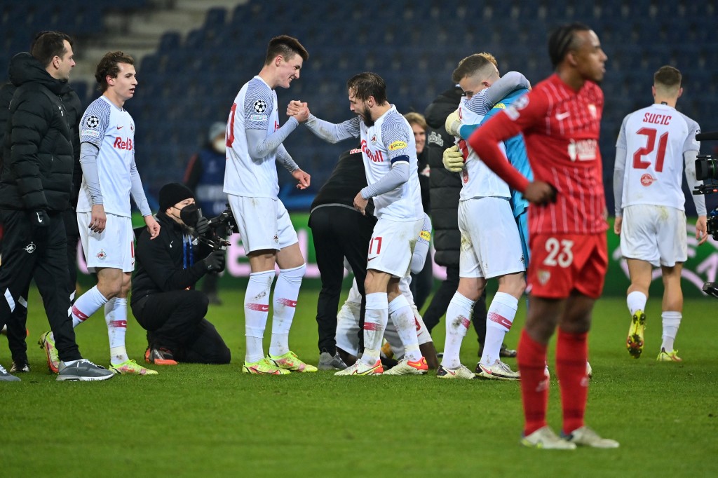 Salzburgo selló su pase a octavos de Champions tras vencer al Sevilla