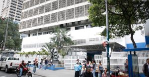 Niño de cuatro años, paciente de nefrología, murió en el hospital JM de los Ríos