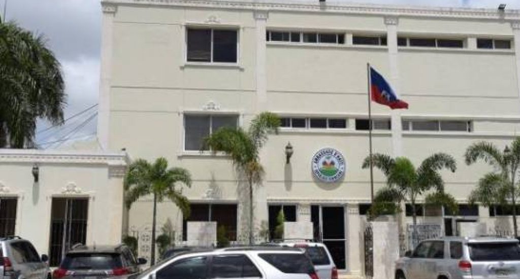 Gobierno de Haití se muestra sorprendido por arresto de funcionarios en República Dominicana