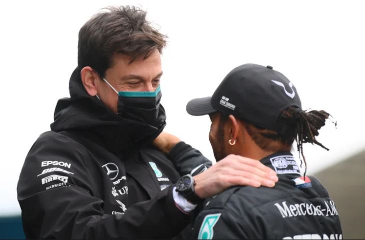 Toto Wolff habló sobre el futuro de Hamilton y provocó temor en Fórmula 1