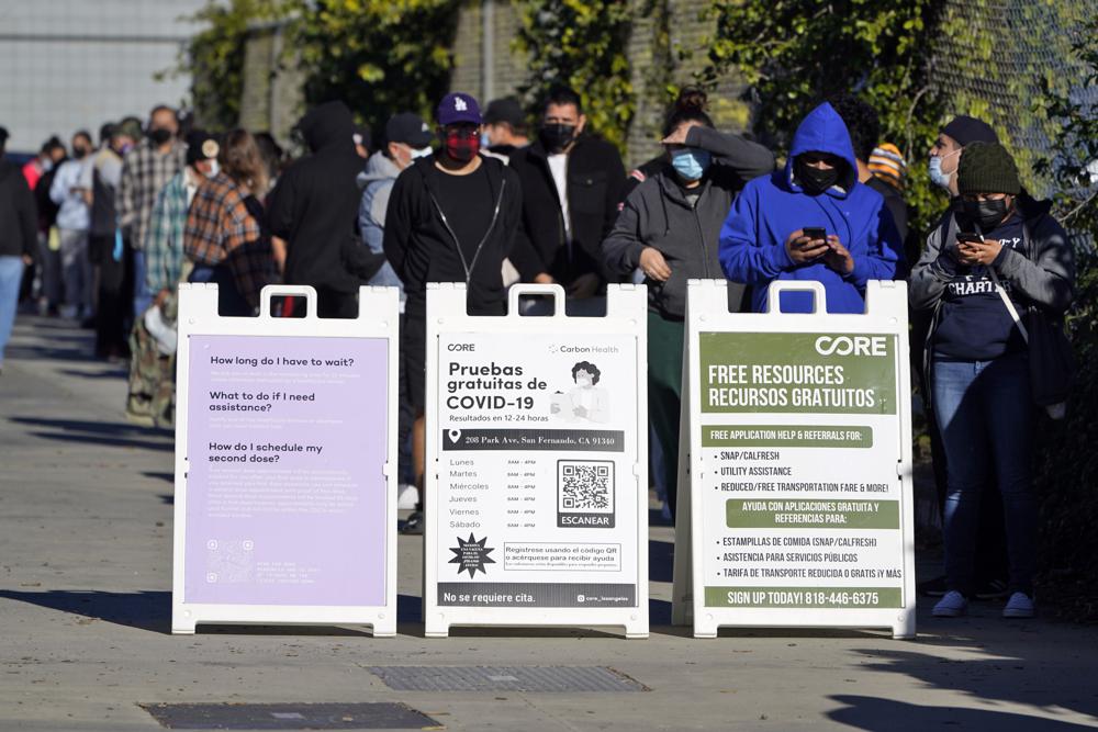 California extenderá mandato sobre el uso de mascarillas hasta febrero