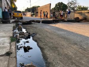 ¿Cumplirá? Gobernador chavista de Guárico prometió resolver colapso de aguas servidas en Santa Rosa (Video)