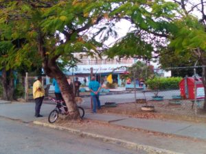 Centro de Votación Herminio León Colmenares en Barinas, denuncian instalación de puntos rojos #9Ene