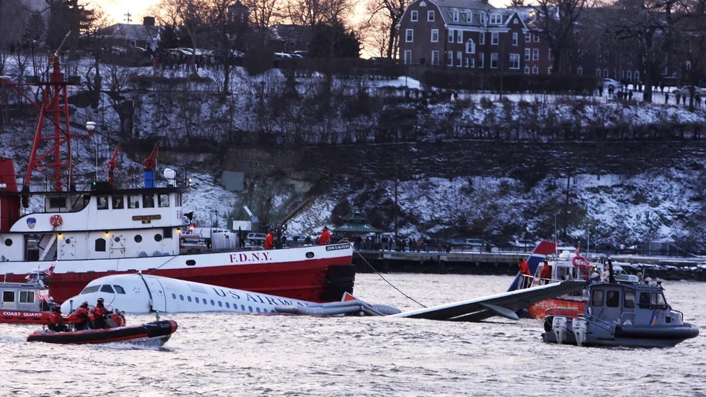 Una decisión entre la vida y la muerte: el piloto que en 213 segundos logró “el milagro del Hudson”
