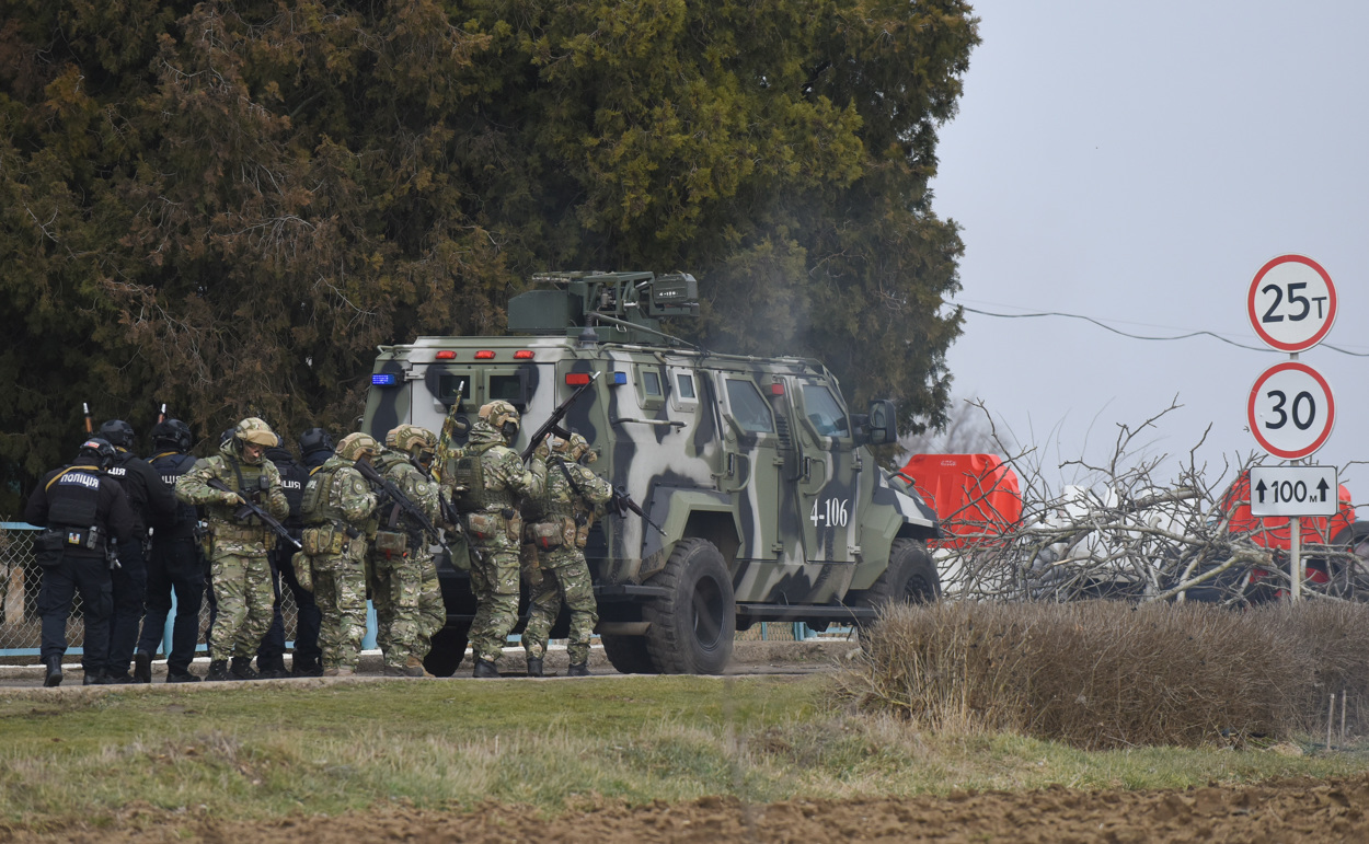 Ucrania pide reunión del Consejo de la Osce sobre actividad militar rusa