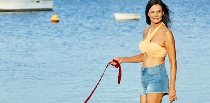 No creerás que tiene 70: Muestra su espectacular cuerpo tras 30 años sin comer azúcar (FOTOS)