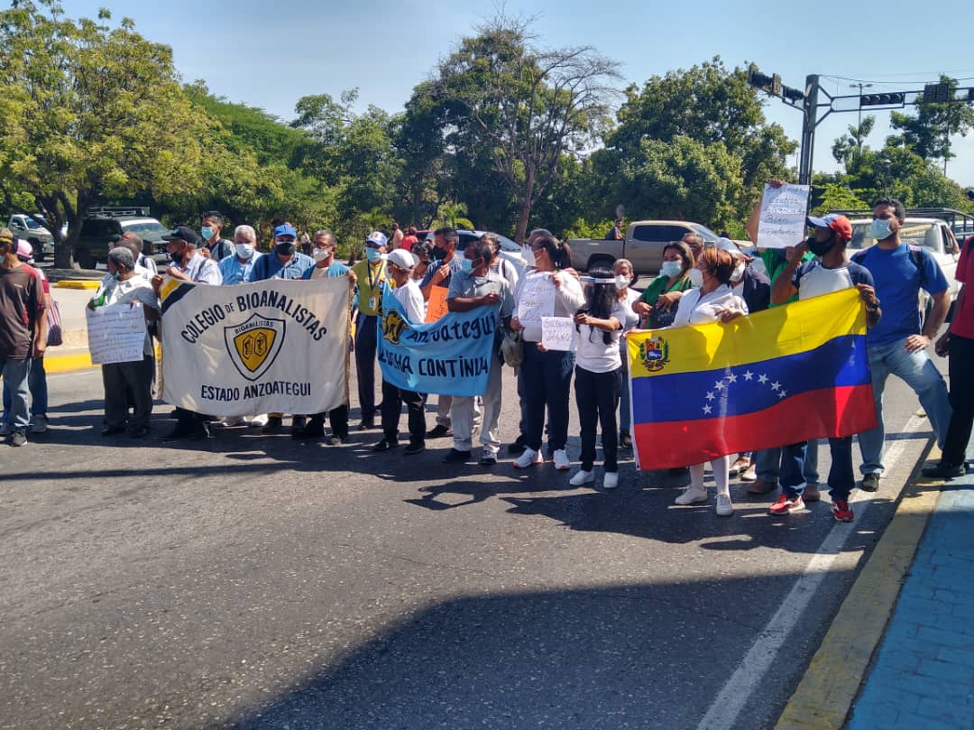 “Si enfermamos, morimos”: desgarradora realidad de gremios de salud en Anzoátegui (FOTOS)