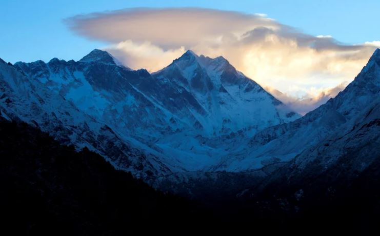 Descubrieron una supercordillera que habría propiciado la evolución de vida en la Tierra