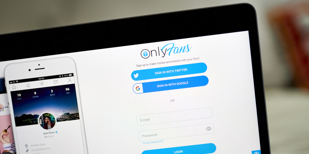 OnlyFans los unió y fue su peor error: se escondía en el ático de su casa en EEUU para filmarla en secreto