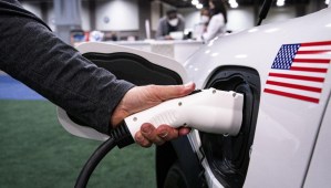 Búsquedas en Google de vehículos eléctricos con cifras récords, tras aumento de la gasolina en EEUU
