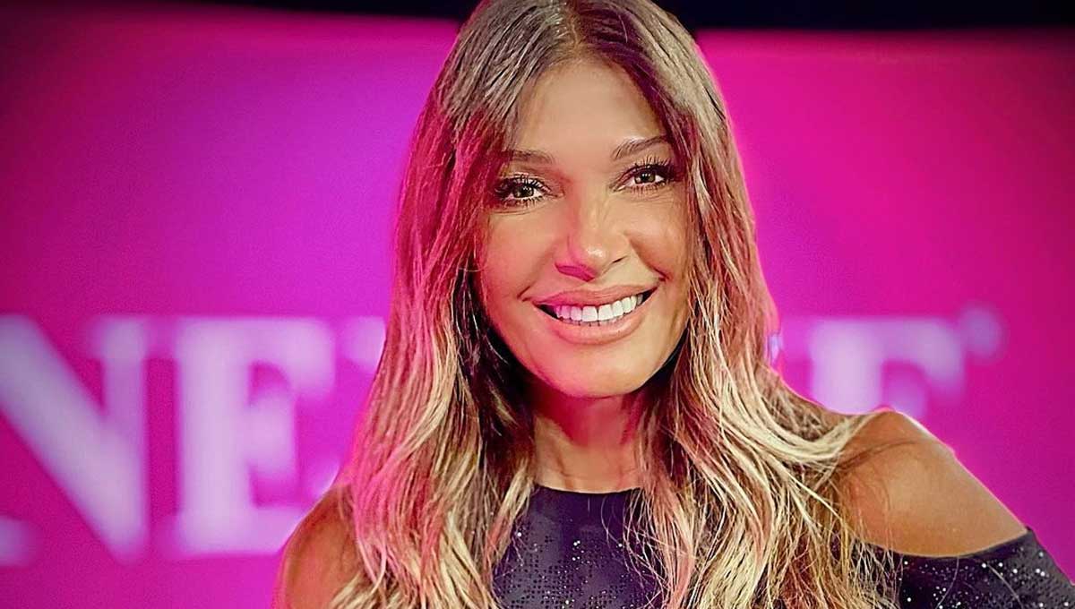 Catherine Fulop celebró su cumpleaños sin NADA de ropa, burlando la censura de Instagram (+FOTO)