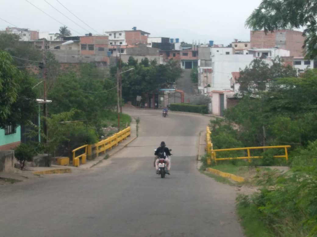 A punto de colapsar puente que comunica dos comunidades de San Antonio del Táchira 