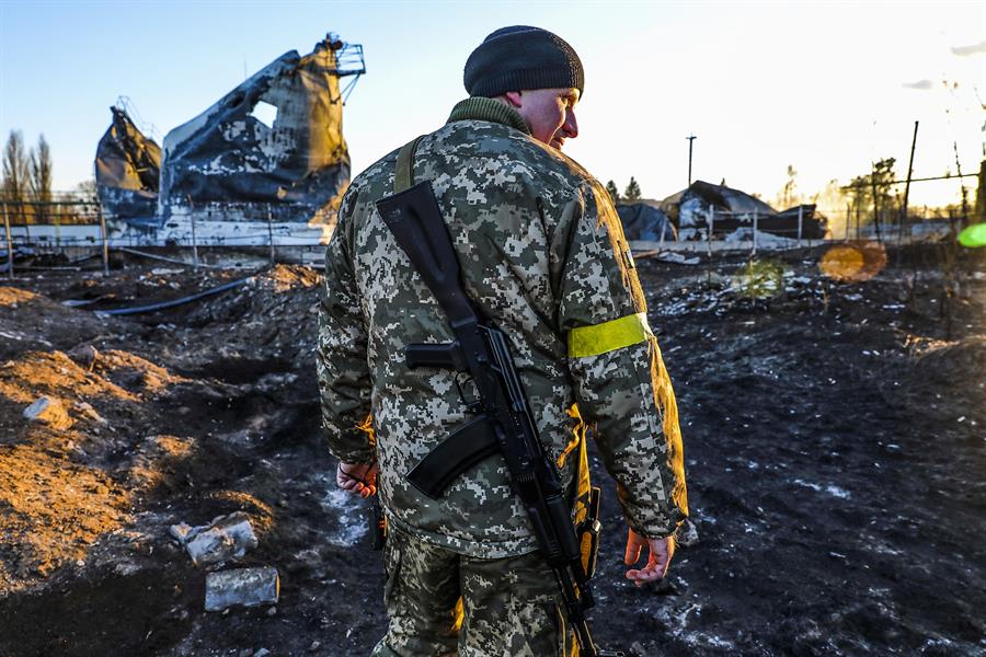 Invasión de Rusia a Ucrania: Los ataques rusos se intensifican sin avance diplomático y con bloqueo a civiles