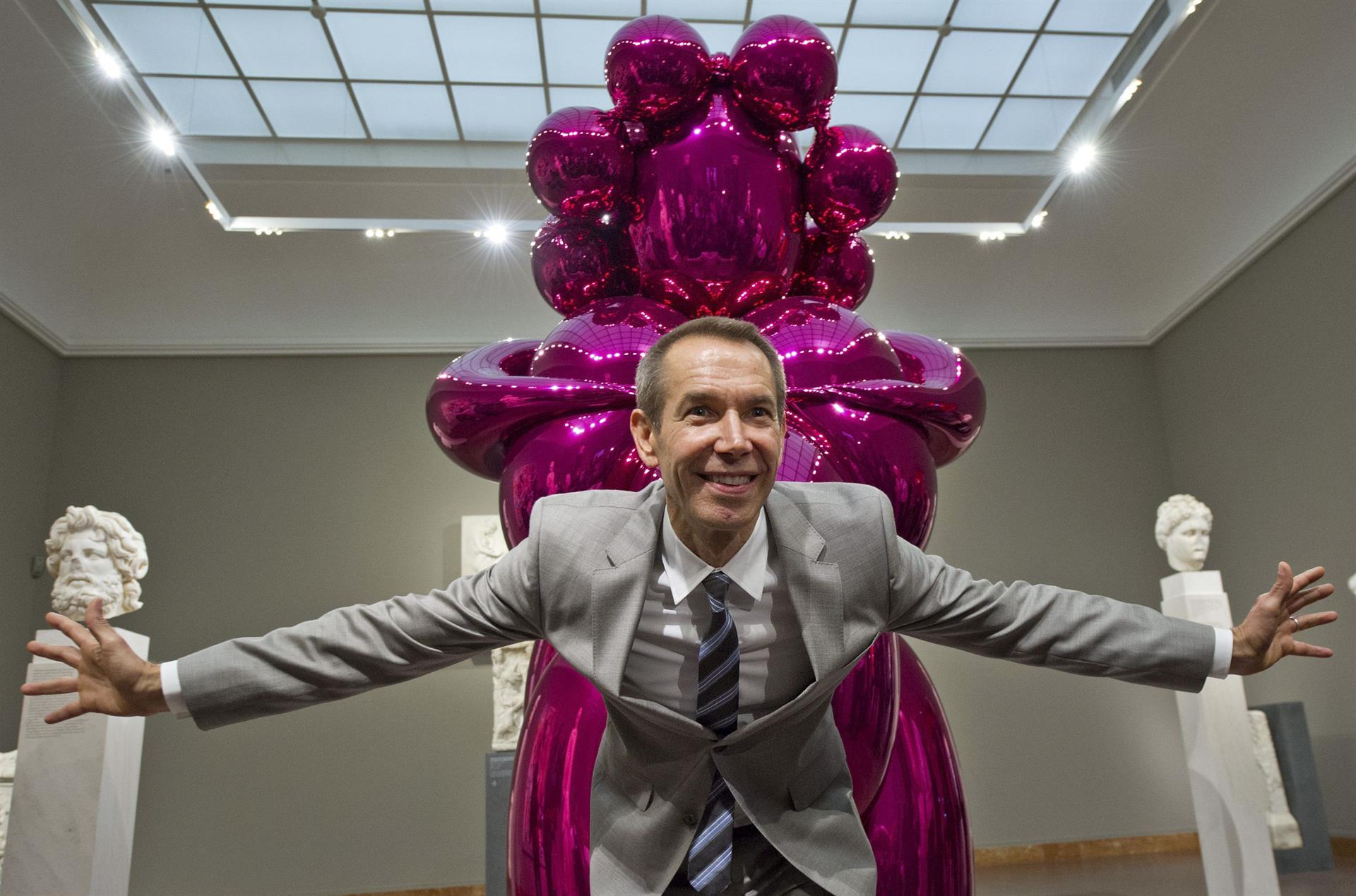 El artista Jeff Koons quiere enviar sus esculturas a la Luna