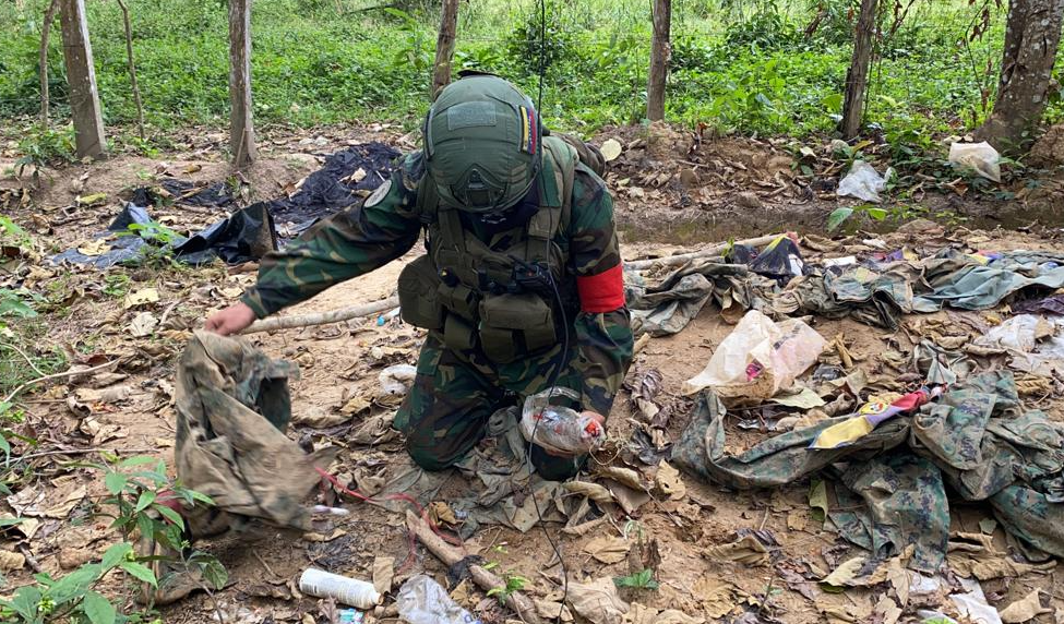 En VIDEO: Ceofanb se topa con más explosivos sembrados por la guerrilla que antes ignoraba