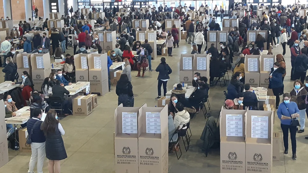 Finalizaron los comicios en España, el país con más colombianos inscritos para votar en el exterior