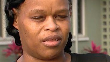 Mujer amenaza con volar un colegio en Florida por alimentar mal a su hijo