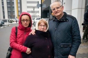 Abuela ucraniana huyó de la invasión rusa, pero murió de un infarto días después de llegar a Reino Unido