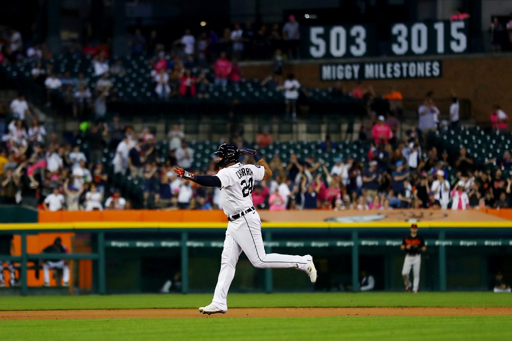 Miguel Cabrera pegó JONRÓN e igualó a la leyenda Eddie Murray (Video)