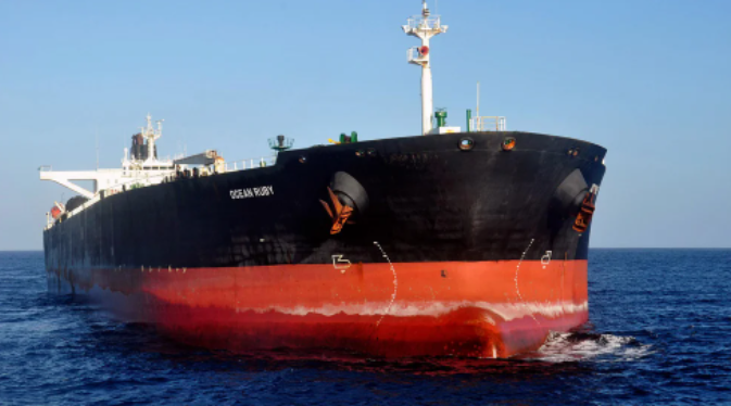 Un barco espía chino con alta tecnología navegó cerca de una base de la marina australiana